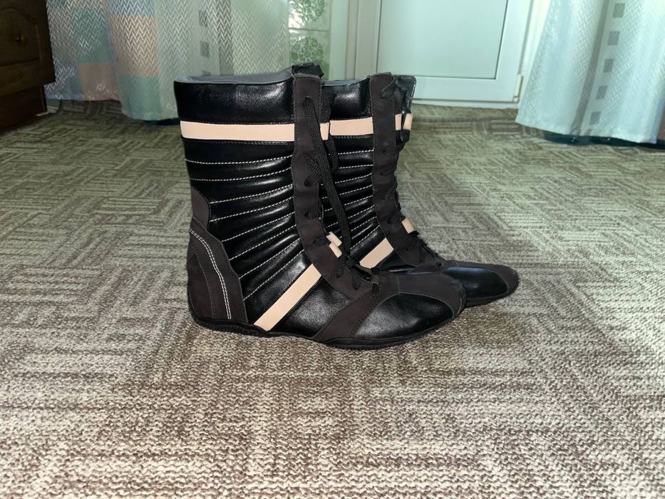 Боксерки 42розмір