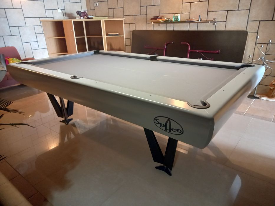 Space 2 mesa de pool