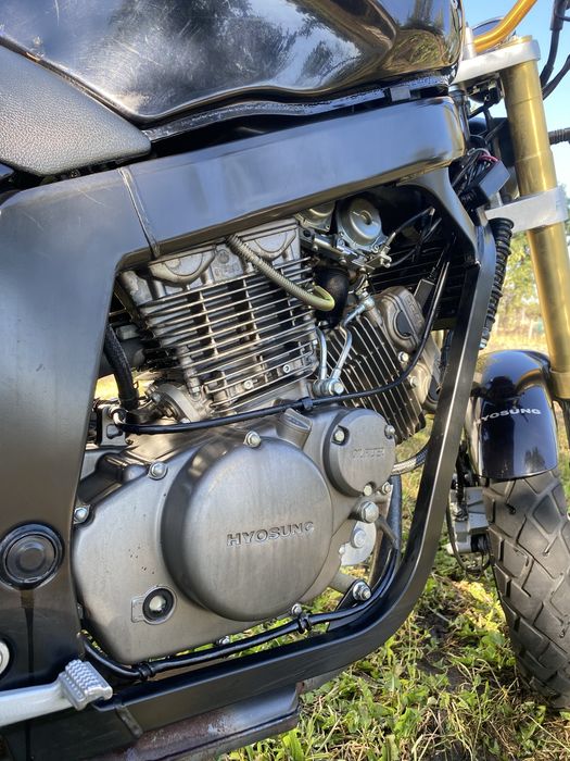 HYOSUNG gt 250 Comet