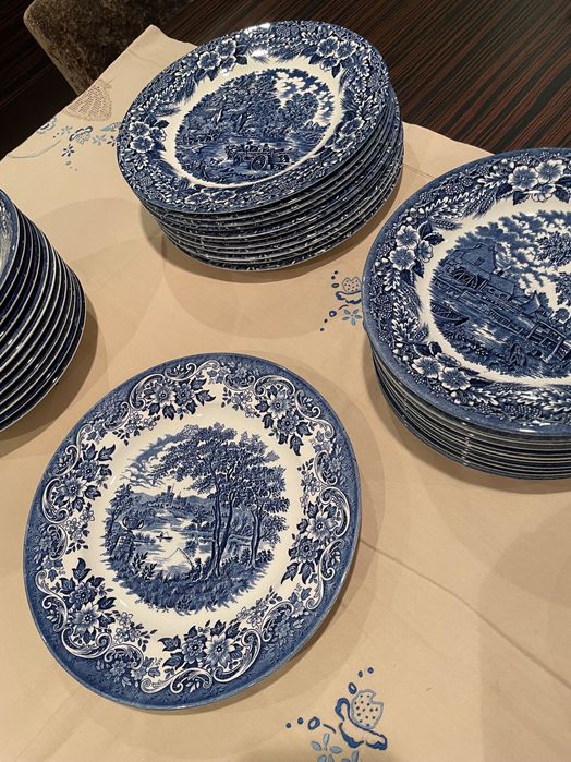Conjunto de Jantar e Chá - Crown Clarence | Churchill England