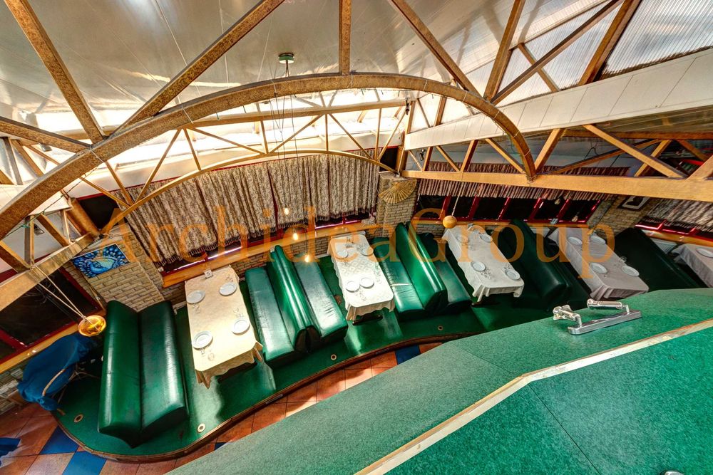 Ресторан 395 м2 з літніми бесідками Гідропарк, супер локація