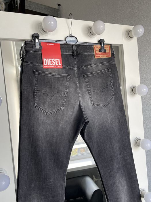 Джинси Diesel tapered fit 33x32