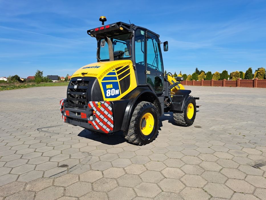 KOMATSU WA80-7M Cat JCB Volvo 2019r 1800mth ładowarka widły Zamiana