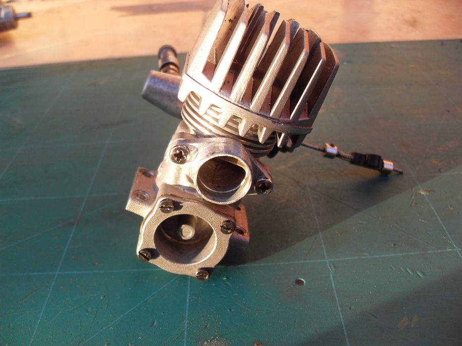SILNIK Nitro Spalinowy  21 3,5 ccm Modele RC