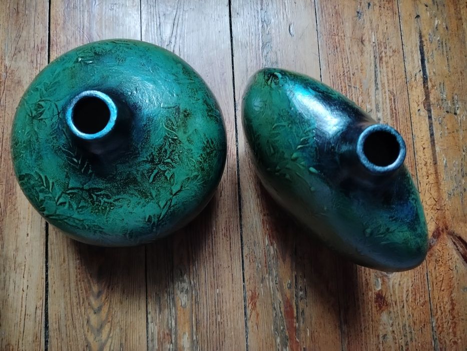 Rezerwacja -Komplet pięknych ceramicznych wazonow