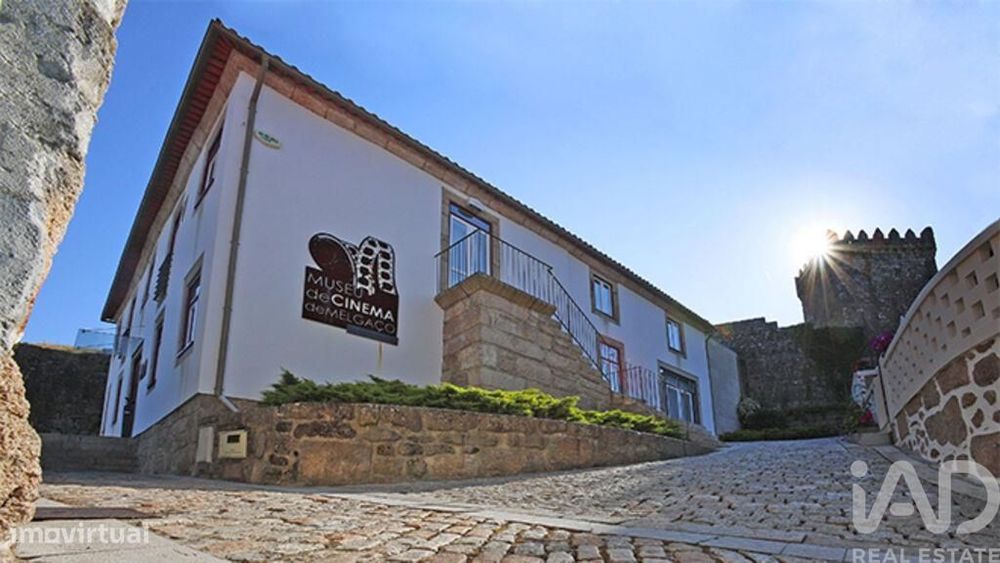 Apartamento T4 em Vila e Roussas de 262,00 m2