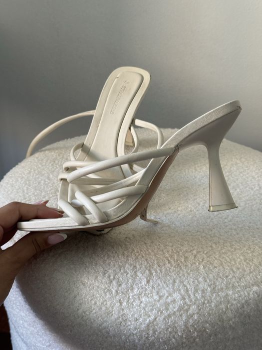 Босоножки мюли туфли Stradivarius