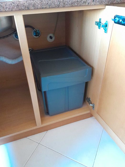 Caixote Lixo Reciclagem Embutir 40 Litros NOVO