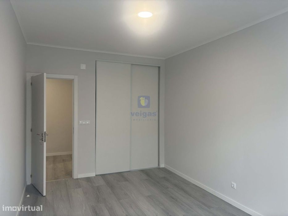 Oportunidade única: apartamento T2 em Oeiras para investimento seguro