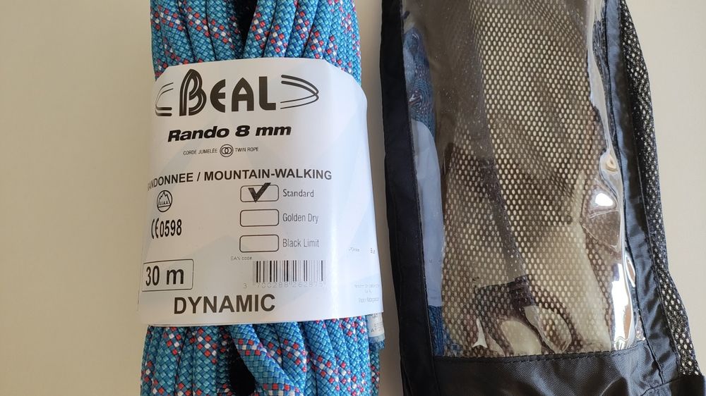 Sprzedam, linę wspinaczkową dynamiczną BEAL standard 8mm. Długość 30m. Darmowa wysyłka.