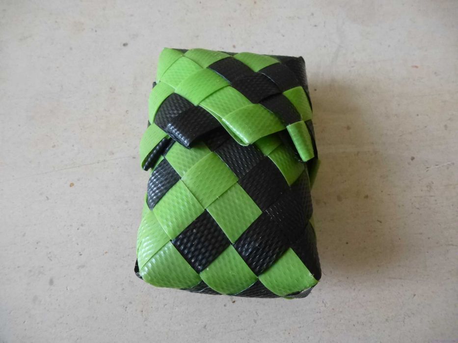 Caixas de madeira e outras, antigas