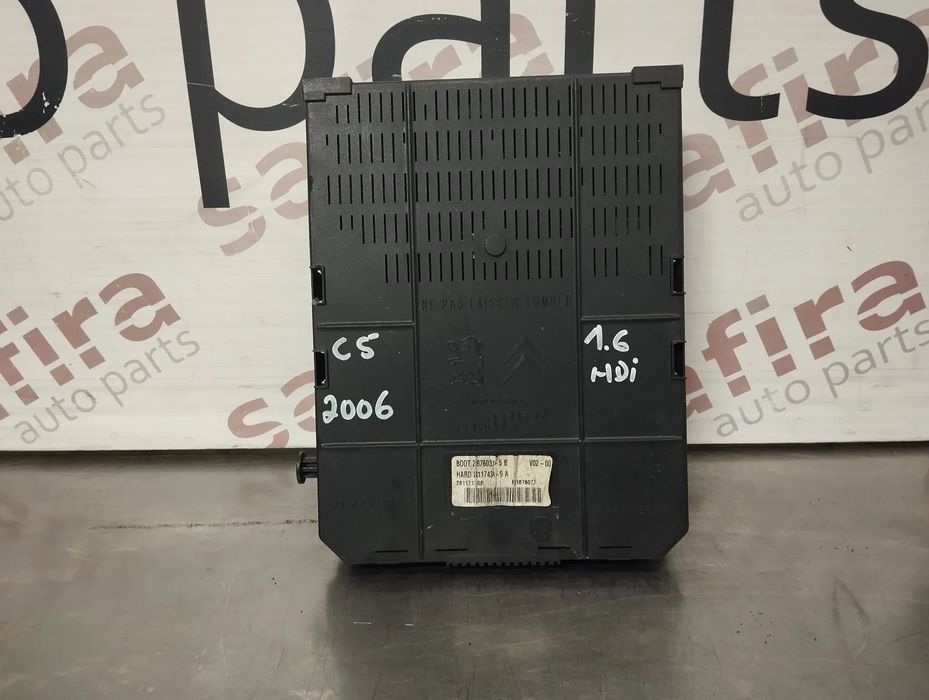CAIXA DE FUSIVEIS BSI CITROEN C5 II REF: 9661940380