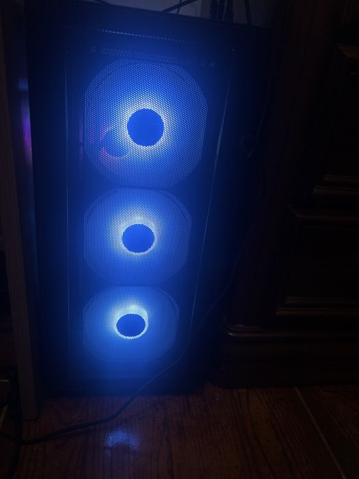PC Gamer Pegasus V81 Plus – RTX 5070 12GB | Ryzen 7 5700X | 32GB RAM + Monitor e Periféricos | 2.000€