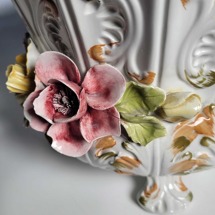 Kolekcjonerska, porcelanowa bardzo duża osłona na donicę