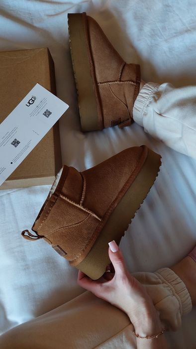 Mega ciepłe buty zimowe w karmelowym kolorze. Rozmiar 40