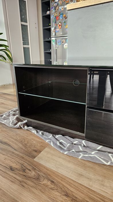 Szafka RTV pod TV