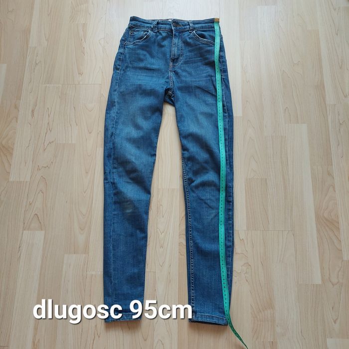 Spodnie skinny Bershka