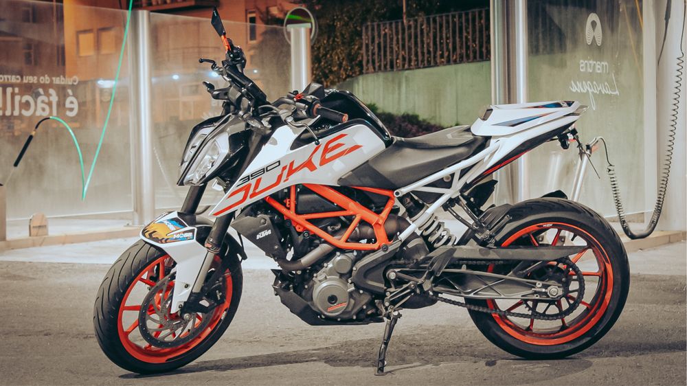 Ktm duke 390 akaprovic