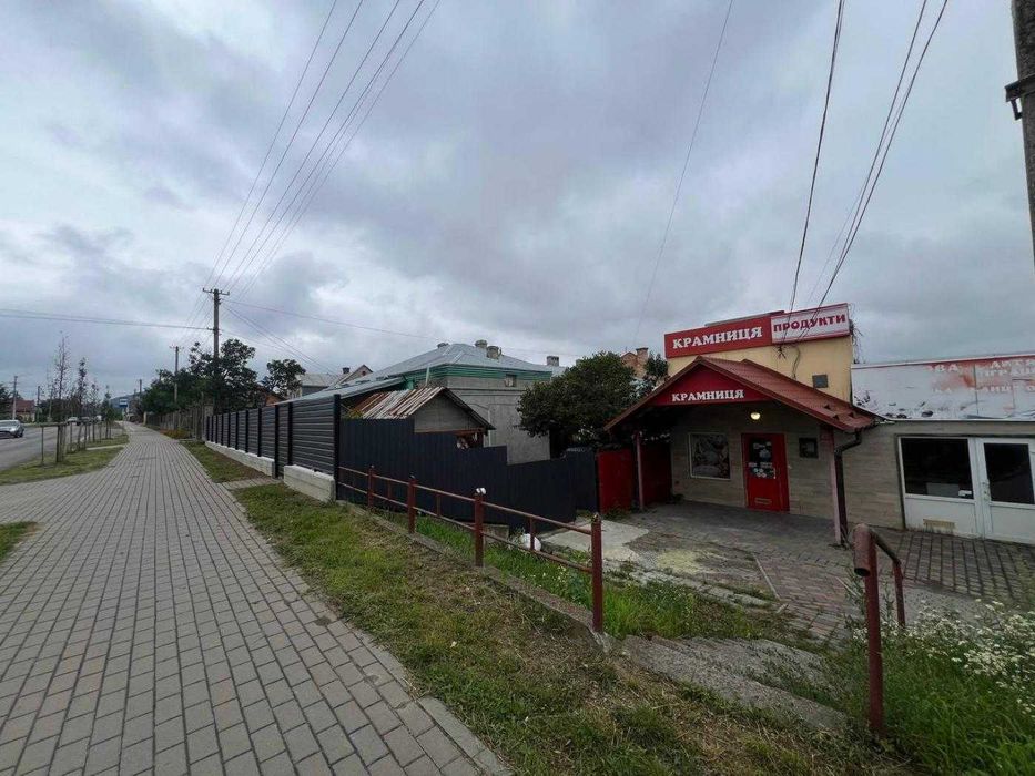 окрема будівля під магазин чи піцерію (чи ін.вид).Винники вул.Галицька