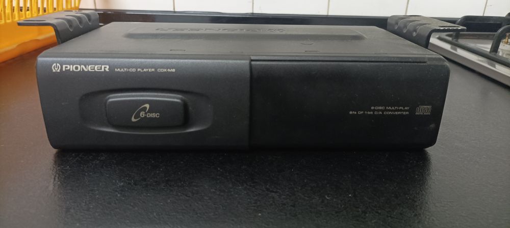 Caixa de CDs Pioneer