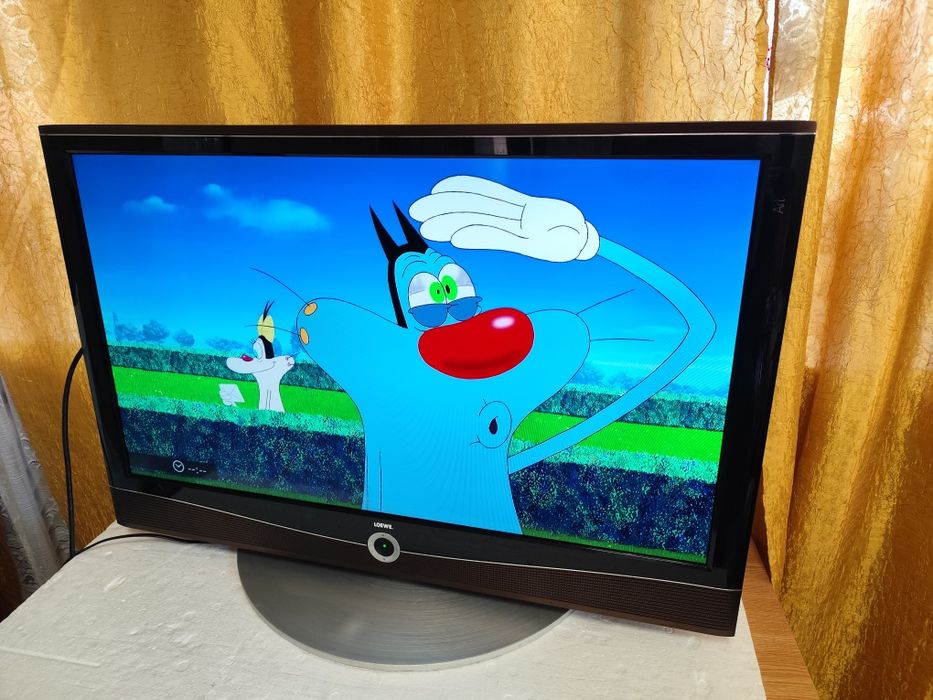 Продам якісний телевізор loewe art 37 /full hd led/HDMI..