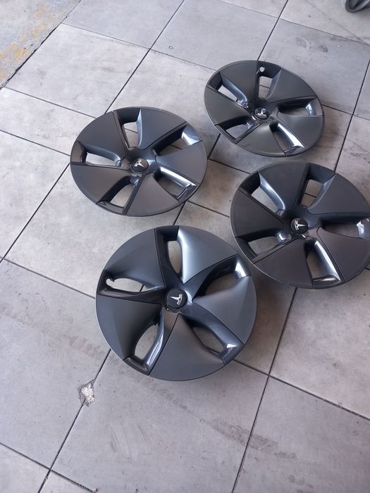 Tampões do tesla model 3(Jantes 18 polegadas)