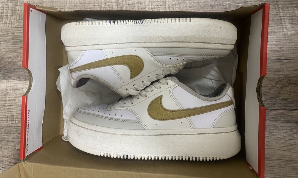Кеди жіночі Nike 40.5