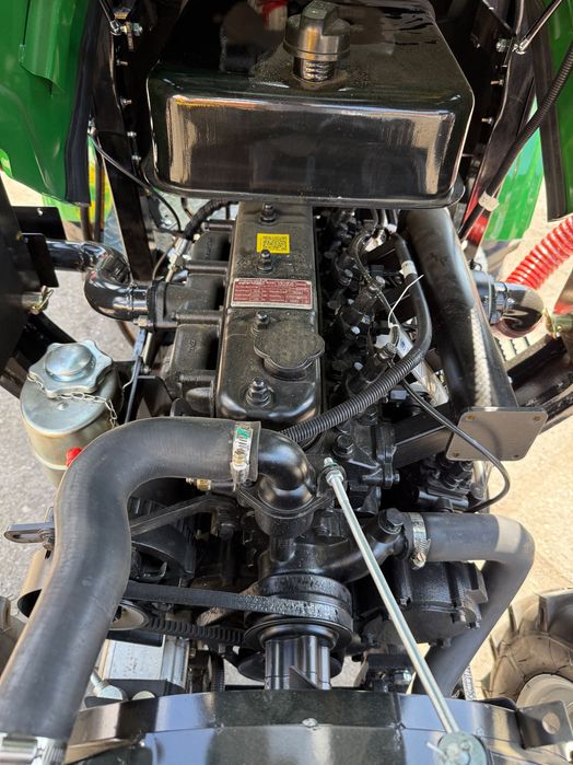 Ciągnik traktor ładowarka z turem 504/920 50KM 4WD nieużywany