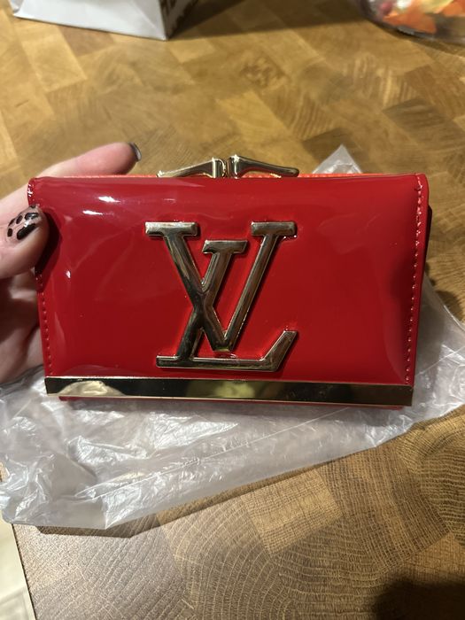 Czerwony porfel Louis Vuitton