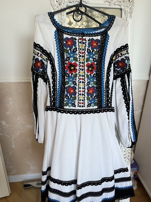 Сукня вишиванка гладдю