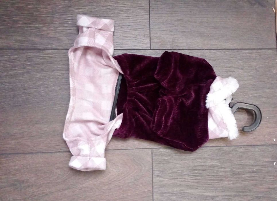 Продам  костюмчик для собачки