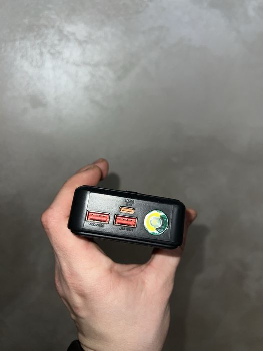 Павербанк, якісний, зручний, потужний