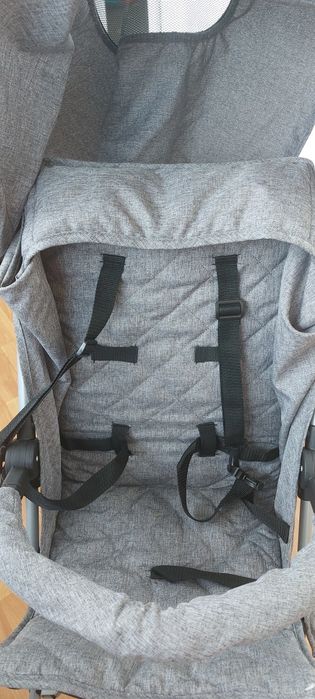 carrinho para bebé novo