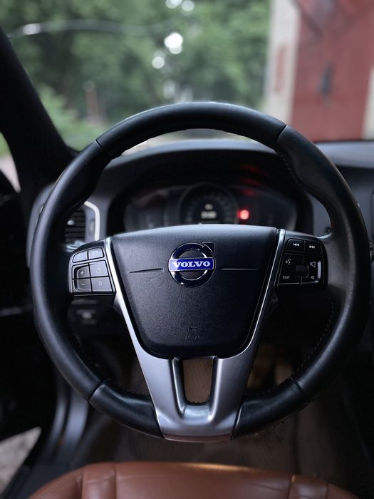 Volvo V60 2014 року,1.6 Diesel | Без вкладень | Економна