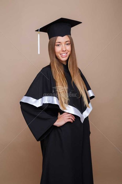 Оренда мантій, прокат мантій бакалавра/магістра