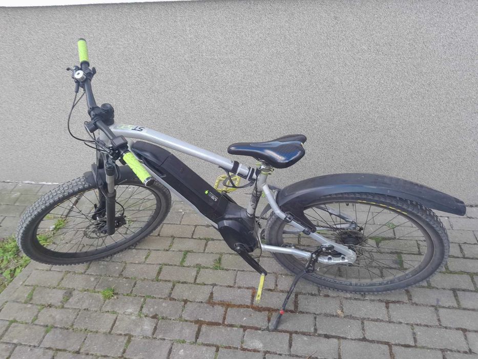 Rower elektryczny Rockrider E-ST 520