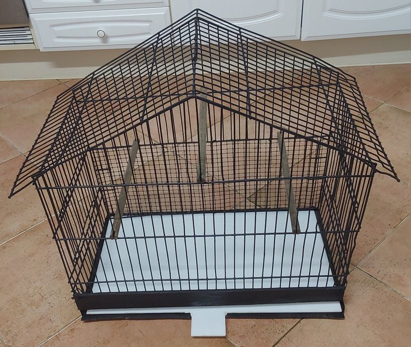 GAIOLA AVES MÉDIO PORTE. Casa,Sala,Quarto,Cozinha,Varanda,Garagem,etc.