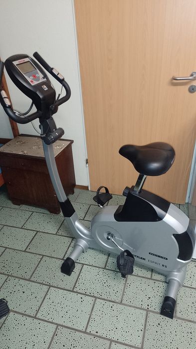 Rowerek stacjonarnyKettler DX1 elektromagnetyczny