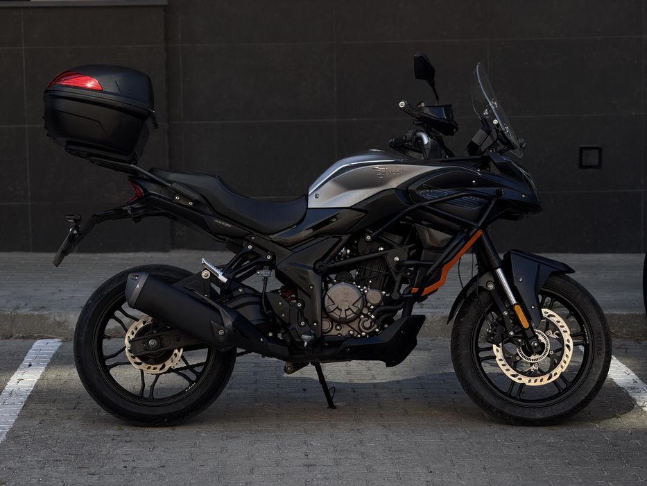 VOGE 300 DS - Impecável!