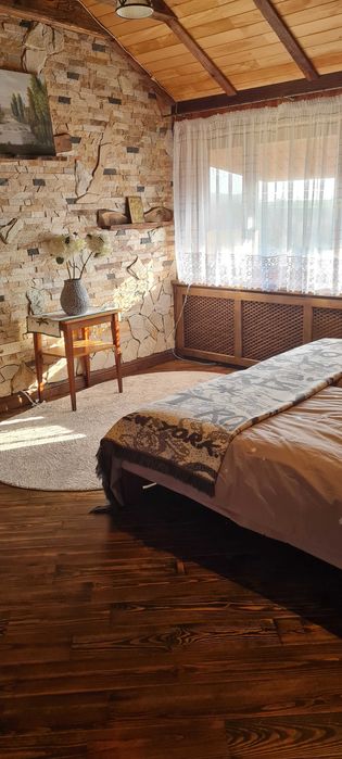 Здаються кімнати в затишному будиночку в  місті Почаїв