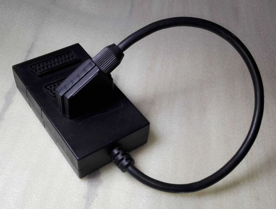 Vintage 3-Way SCART Multi-Connector64750628466178122