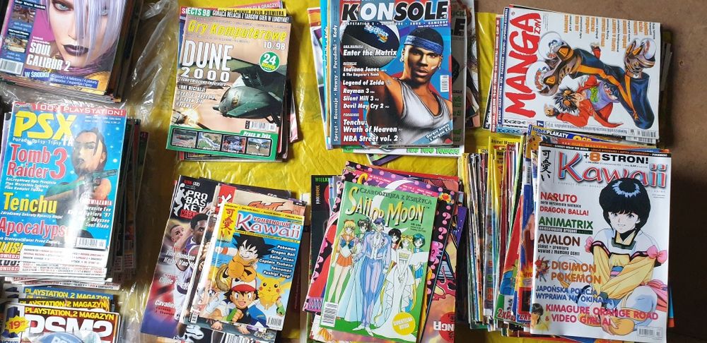 Czasopisma magazyn manga kawaii gry komputerowe