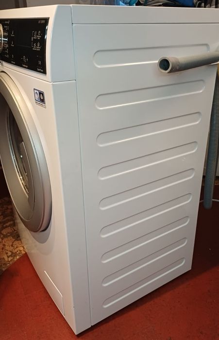 pralka Electrolu 8 kg / 1200 rpm stan bdb