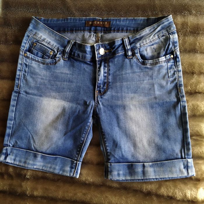 Джинсовые женские шорты