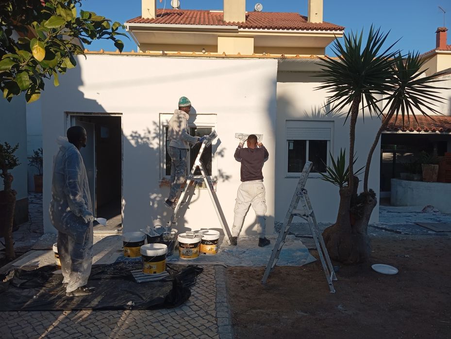 Serviço de remodelação capoto pintura