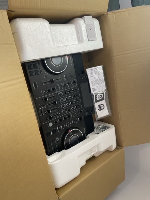Denon DJ SC Live 4 c/ GARANTIA