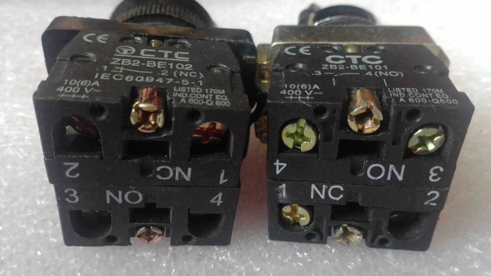 Кнопка управления поворотная с ключом XB2-BG