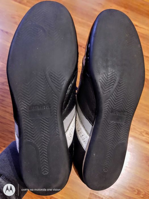 Продам мужские оригинальные кроссовки "Dirk Bikkembergs"