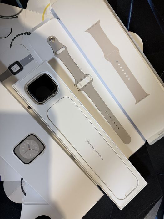Продам Apple Watch  Series 8 45MM
