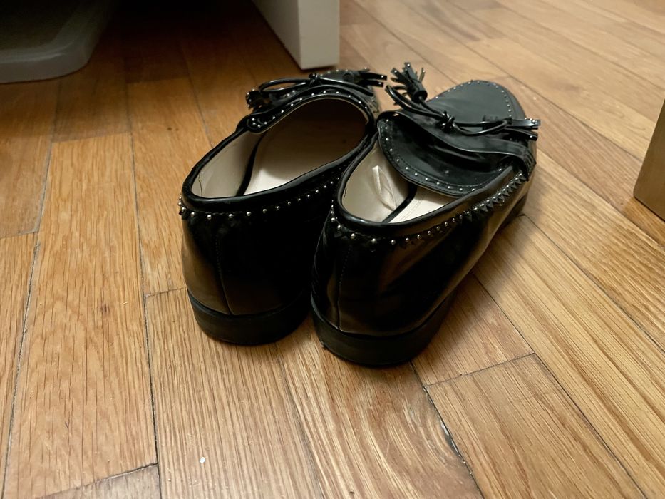 Vendo Mocassins pretos